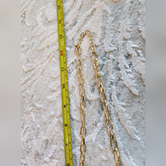 Reversible Green, Gold and Black Acrylic Necklace and Earrings Set - Apprx 13" - Picture 16 of 16